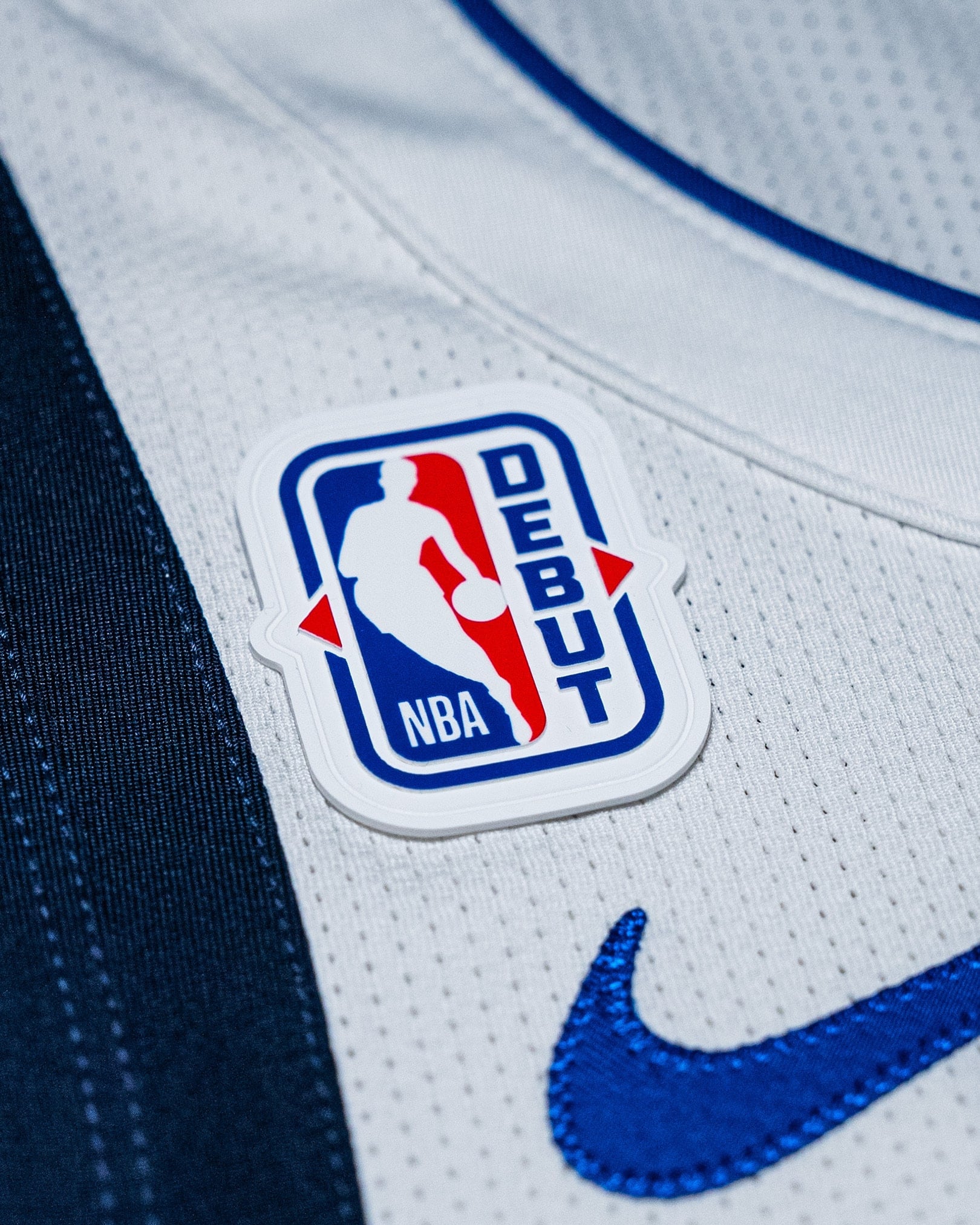 2025-26 Topps Chrome Update Basketball NBA Debut Patch Autograph